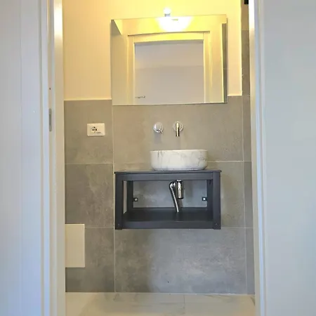 Tenuta Feraxi - Private Paradise מלון