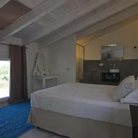 Tenuta Feraxi - Private Paradise מלון *